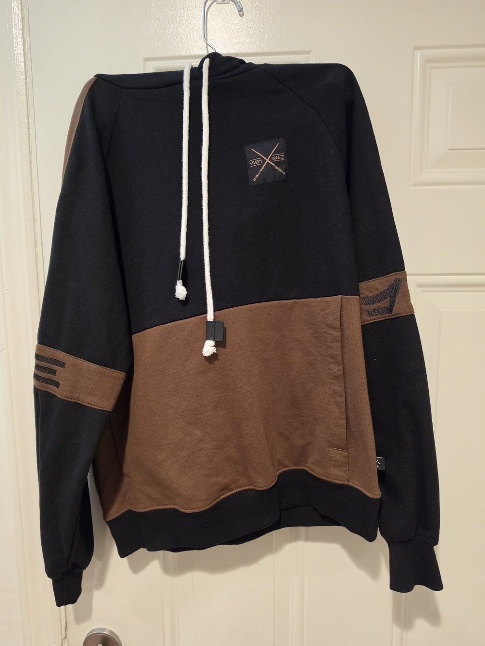 Star Wars Men’s Villains Black and Brown Colorblock Hoodie